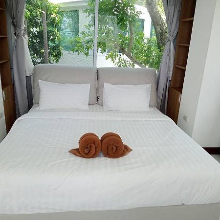 Baanmontra Beach Resort - Bankrut Exterior photo