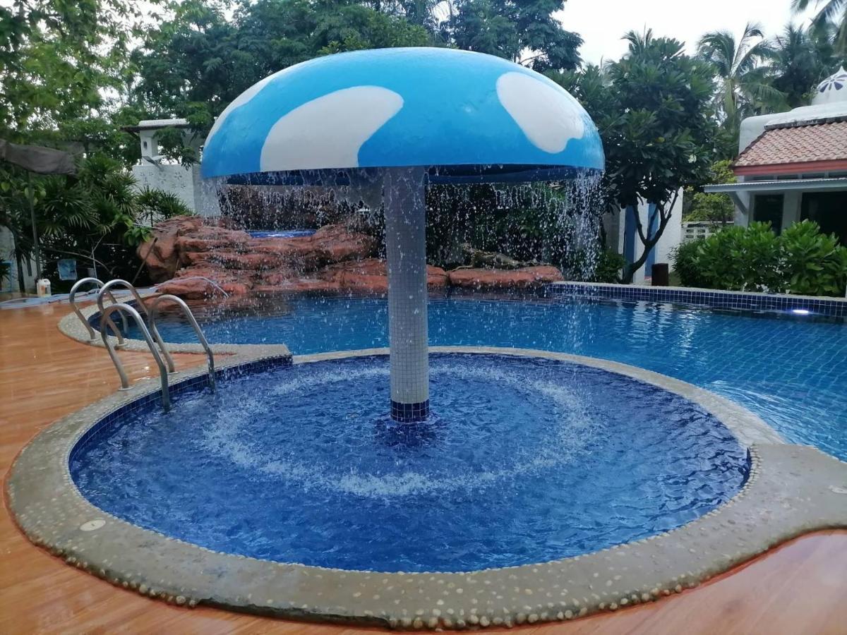 Baanmontra Beach Resort - Bankrut Exterior photo