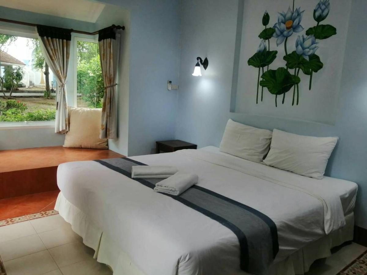 Baanmontra Beach Resort - Bankrut Exterior photo