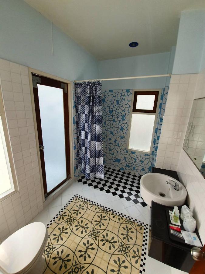 Baanmontra Beach Resort - Bankrut Exterior photo
