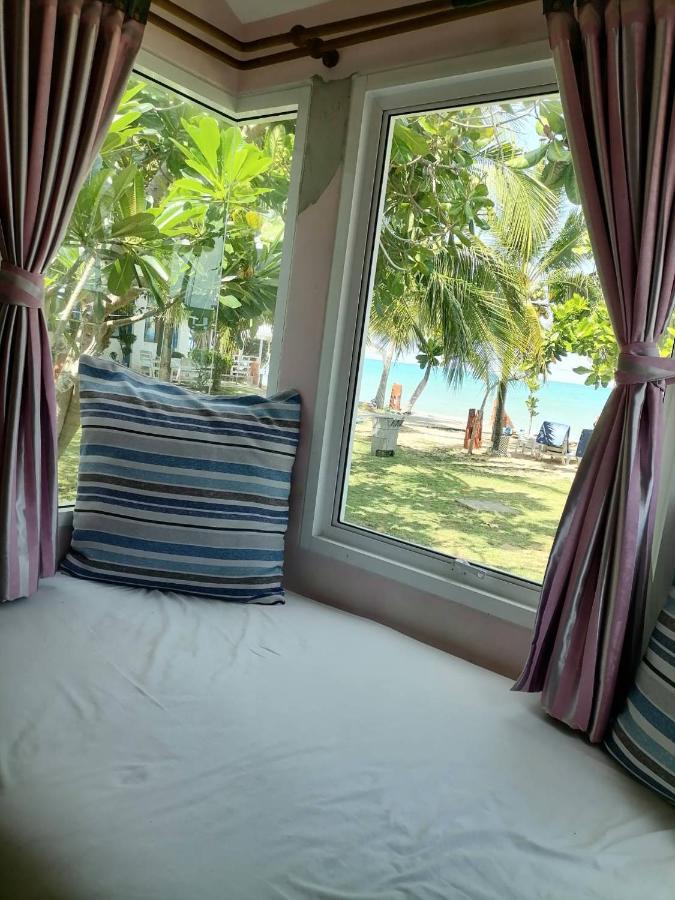 Baanmontra Beach Resort - Bankrut Exterior photo