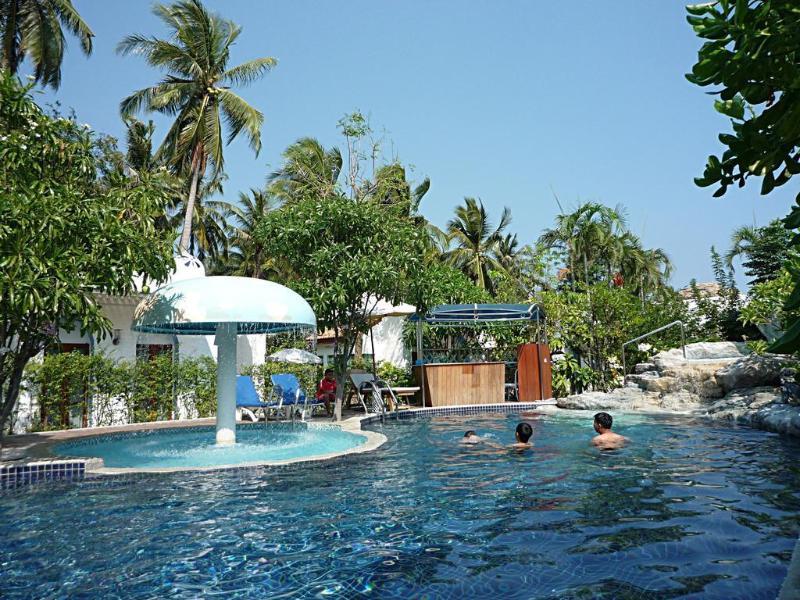 Baanmontra Beach Resort - Bankrut Exterior photo