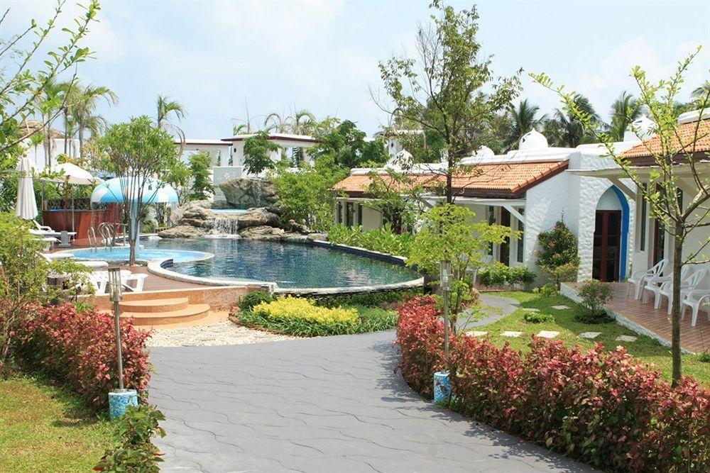 Baanmontra Beach Resort - Bankrut Exterior photo