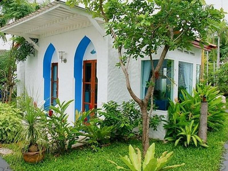 Baanmontra Beach Resort - Bankrut Exterior photo
