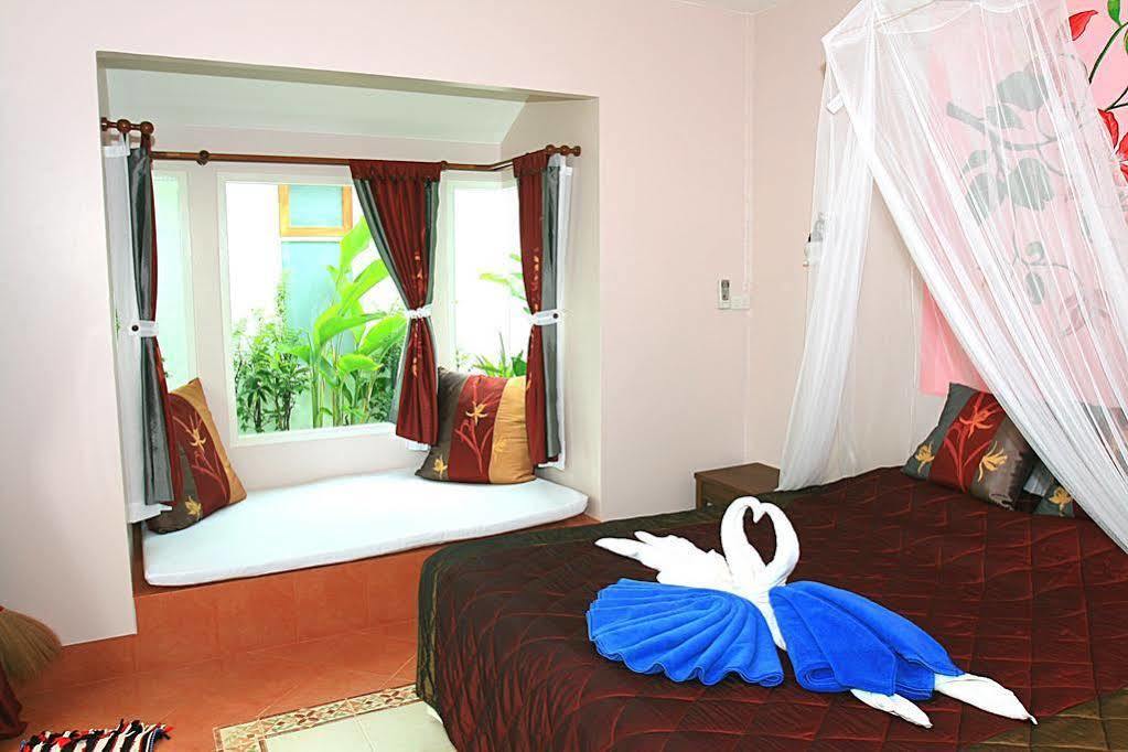 Baanmontra Beach Resort - Bankrut Exterior photo