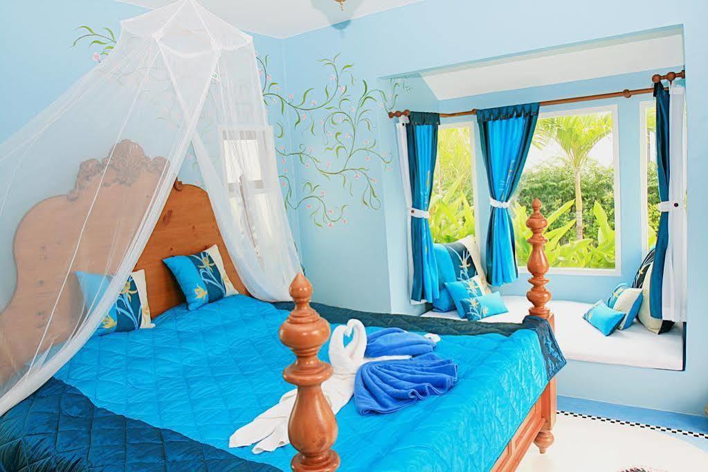 Baanmontra Beach Resort - Bankrut Exterior photo